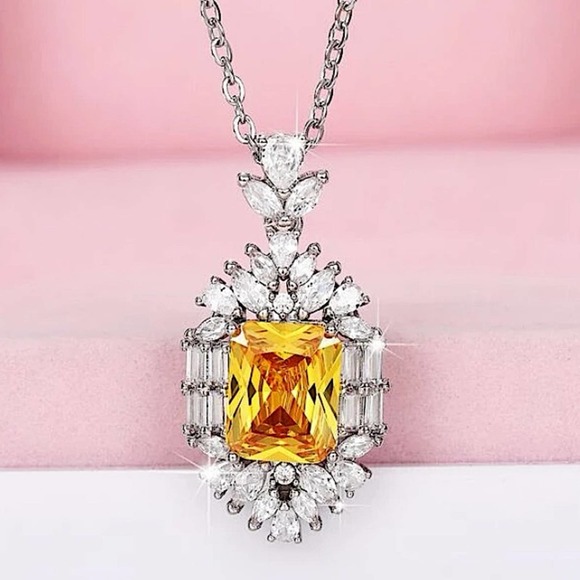 Canary Yellow 14K Diamond Citrine Pendant Charm Necklace Exquisite Luxury - Picture 8 of 13